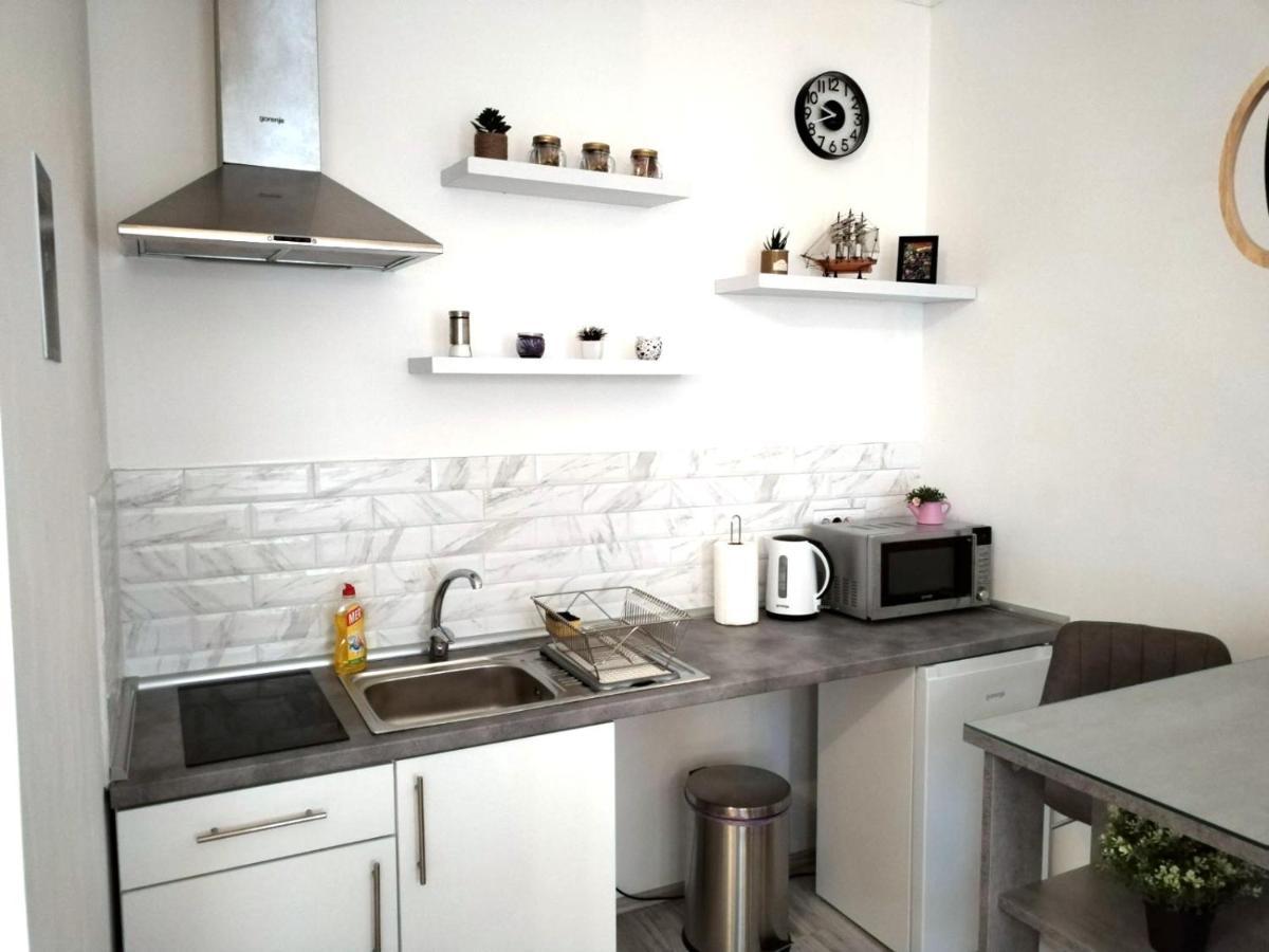 Vajda Apartments Novi Sad Bagian luar foto